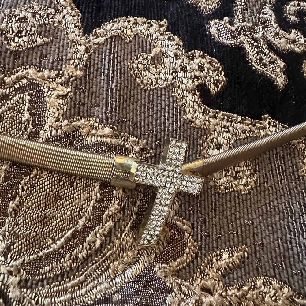 Gold Cross Pendant stretch belt